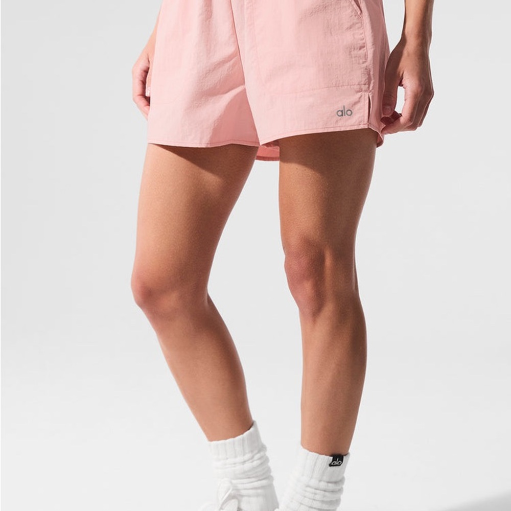 ALO Yoga Women's Alumni Shorts